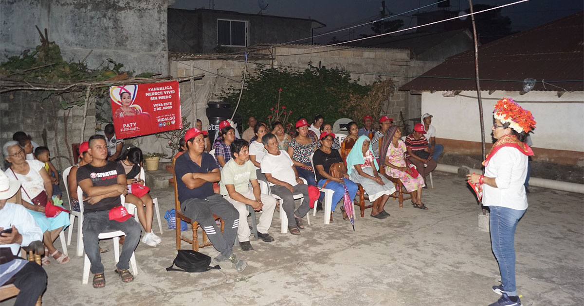 Cabecera Municipal de Yahualica da el respaldo Total a la maestra Paty