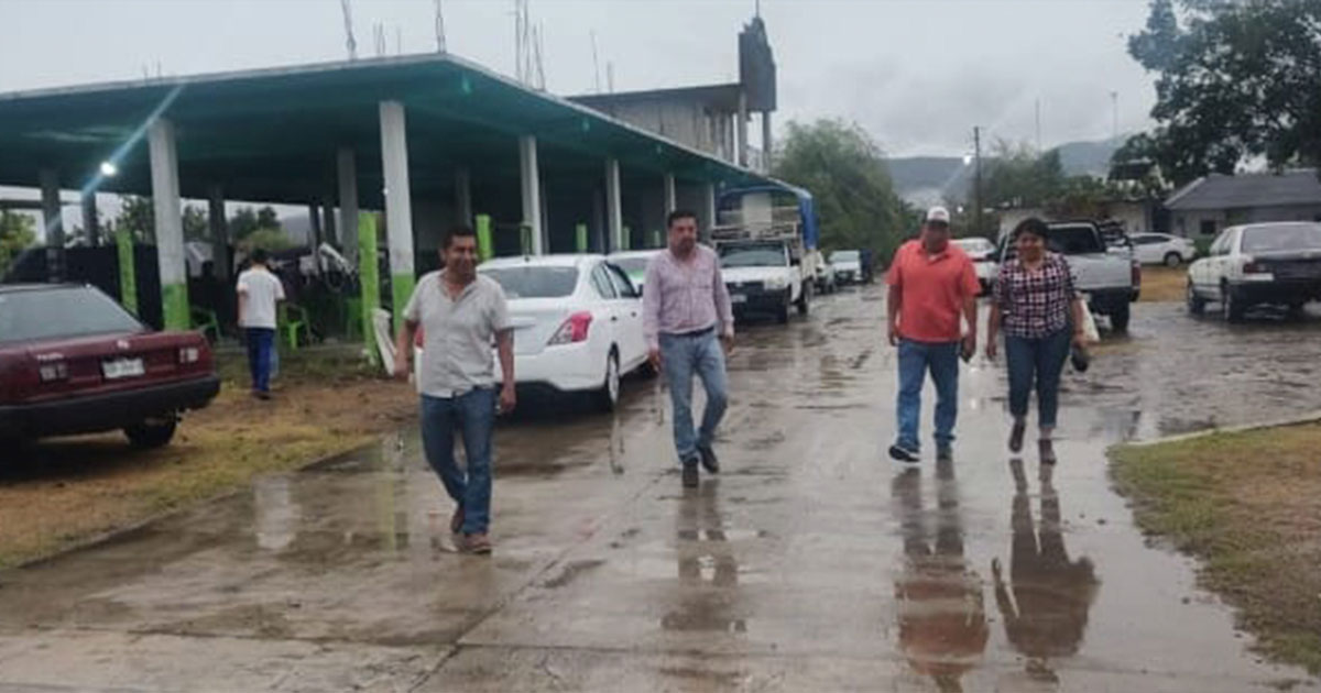 Subsecretaria de Gobierno de la Huasteca logra acuerdos con vecinos de Tamoyón I