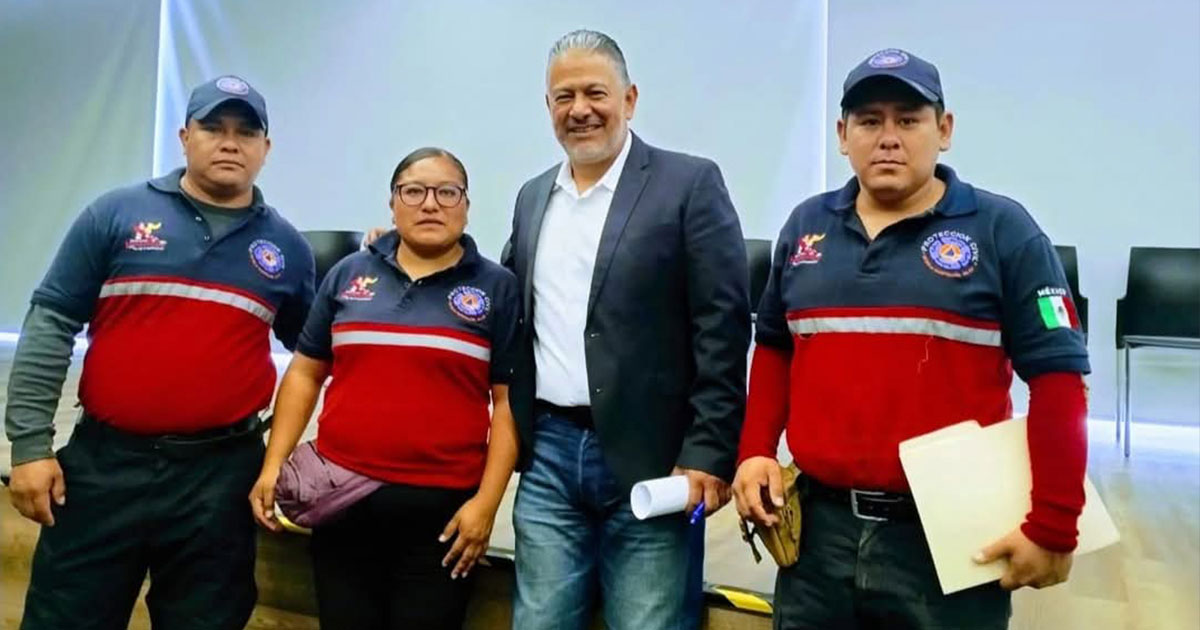 Participa Protección Civil Municipal en importante reunión en Pachuca