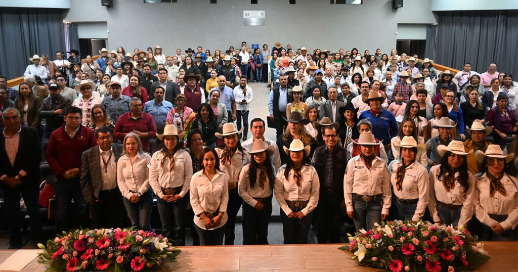 Ganaderas Fortalecen el Legado de las Mujeres Hidalguenses con el Apoyo del Gobernador Julio Menchaca