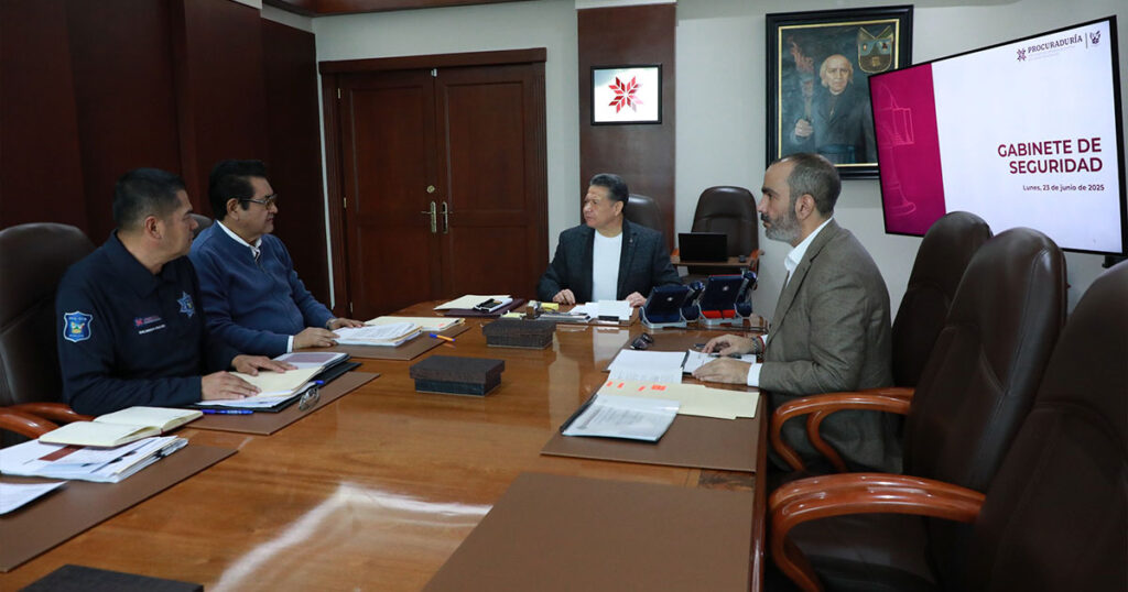 Menchaca instruye atención permanente ante afectaciones por lluvias