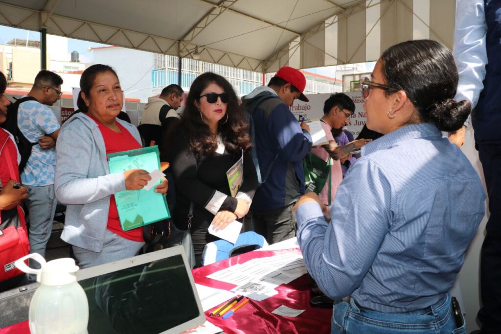 Realizan Feria Nacional de Empleo en el marco del Día Internacional de la Juventud