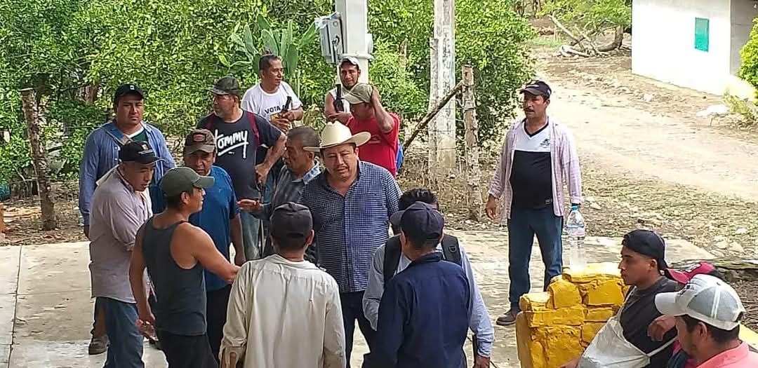 Subagentes marginados por el Ayuntamiento de Chiconamel exigen justicia
