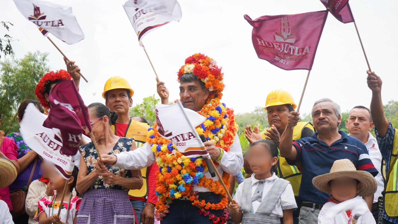 Alfredo San Román inicia construcción de puente en Poxtla Coacuilco