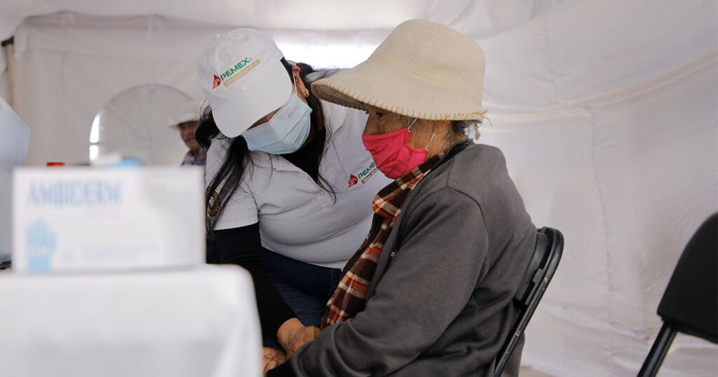 Gobierno de Hidalgo y Pemex acercan atención médica a comunidades impactadas por las lluvias