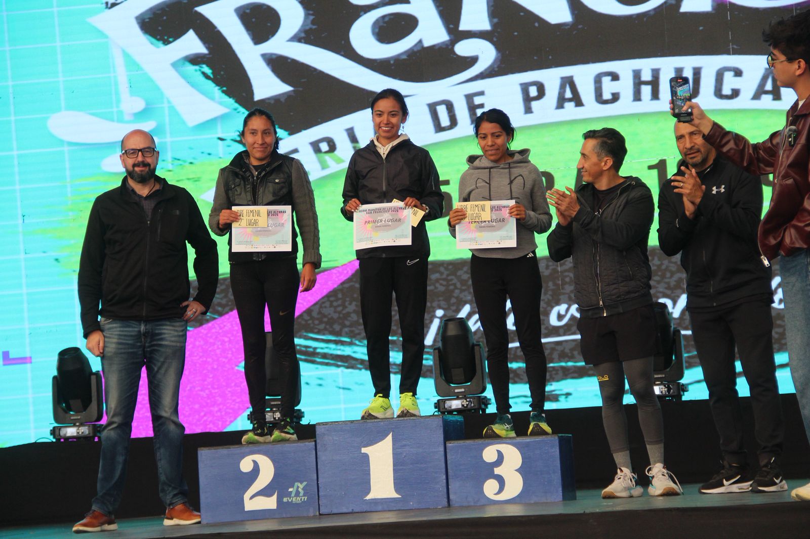 La Feria de San Francisco 2025 brilla con su medio maratón 