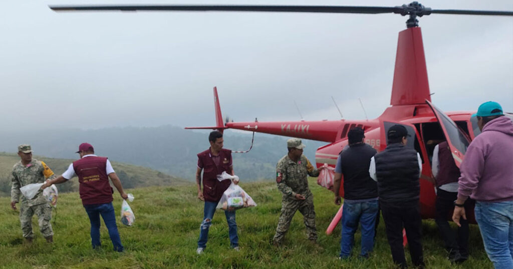 Sebiso entrega víveres a damnificados por el huracán Priscilla