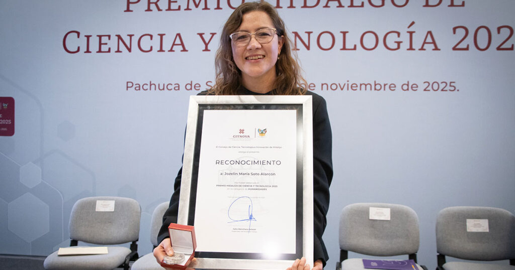 Con más de 20 años dedicada al maguey, medicina natural y saberes campesinos, doctora hidalguense es reconocida