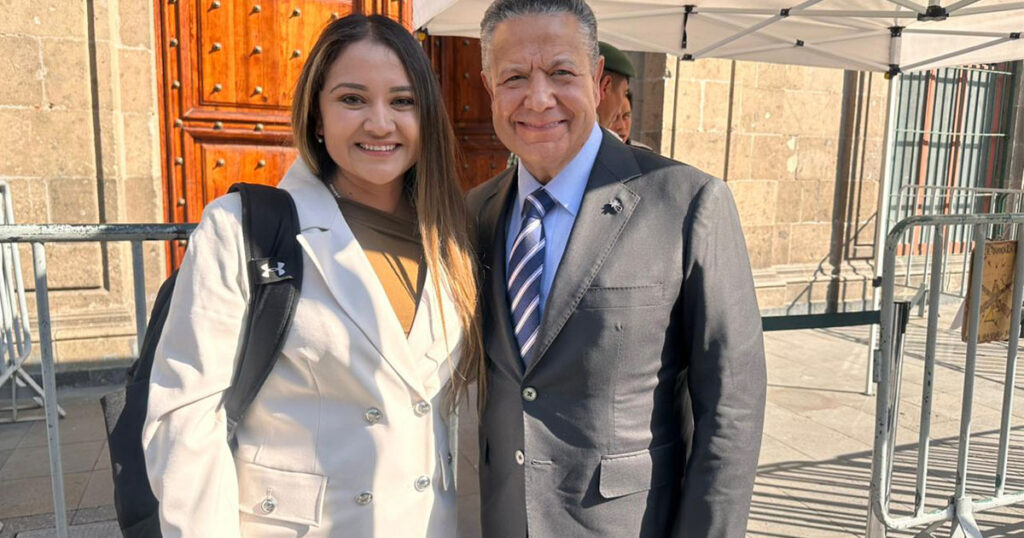 Julio Menchaca revisa avance del IMSS Bienestar en Hidalgo