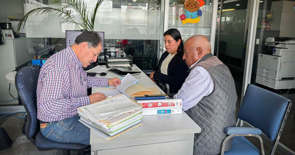 Xochiatipan da seguimiento a gestiones para fortalecer sistemas de agua potable