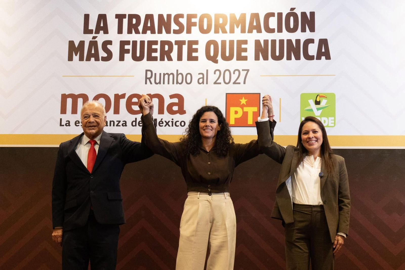 La Transformación firma unidad y fuerza rumbo a 2027.