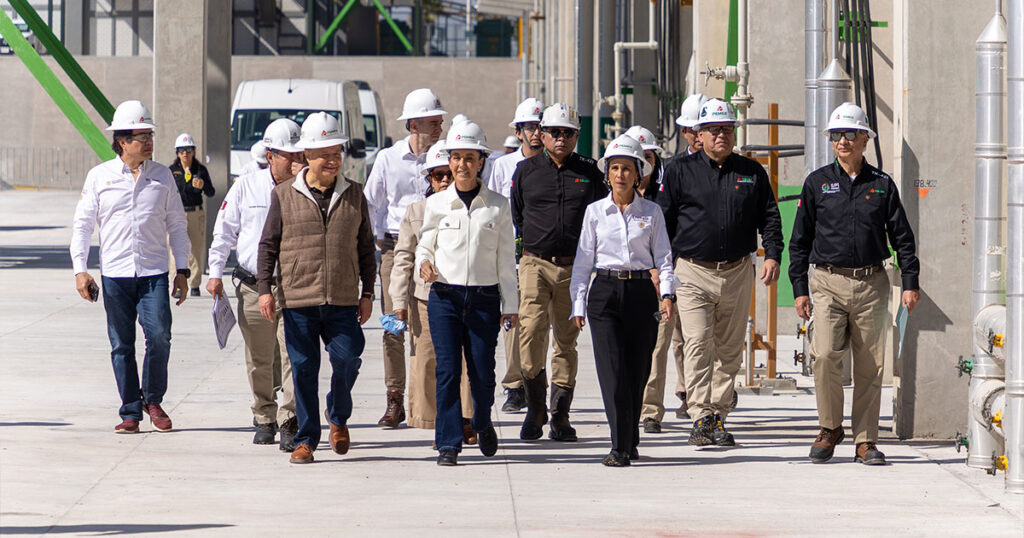 Hidalgo promueve educación y soberanía energética en México