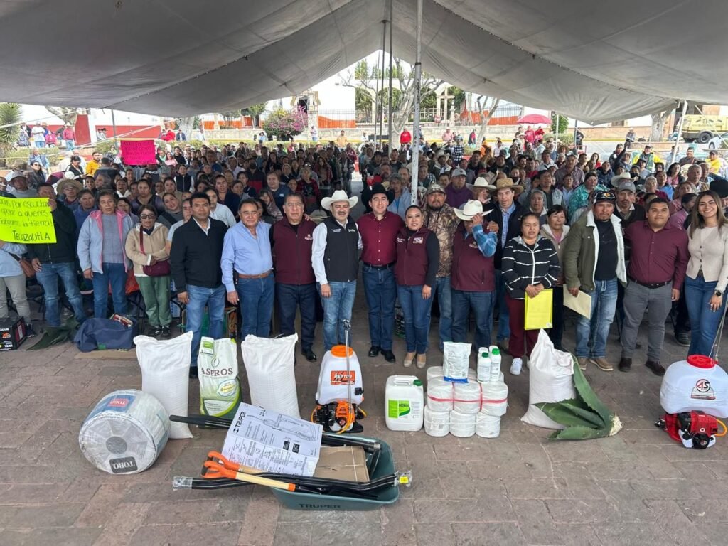 SADERH FORTALECE AL CAMPO CON ENTREGA MASIVA DE APOYOS PRODUCTIVOS EN NOPALA DE VILLAGRÁN