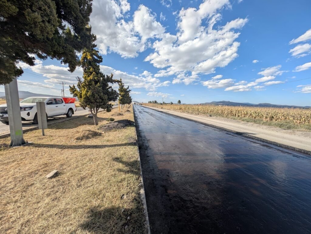 SIPDUS RECONSTRUYÓ EL ACCESO PRINCIPAL A LA CABECERA DE EMILIANO ZAPATA