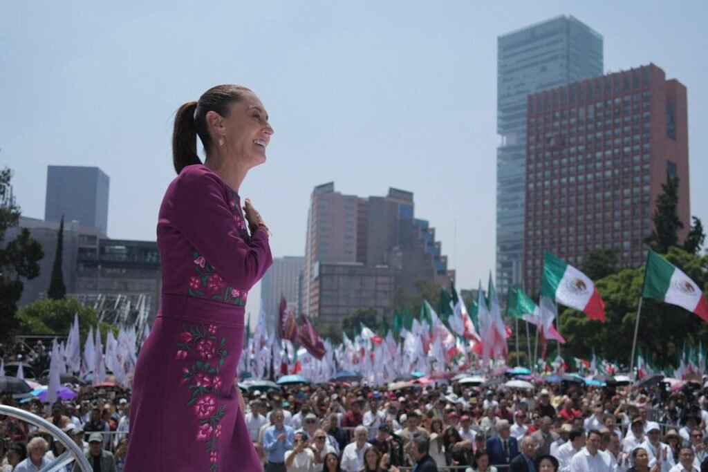 Sheinbaum afirma que “nada ni nadie detendrá la Transformación” ante 850 mil personas en informe nacional