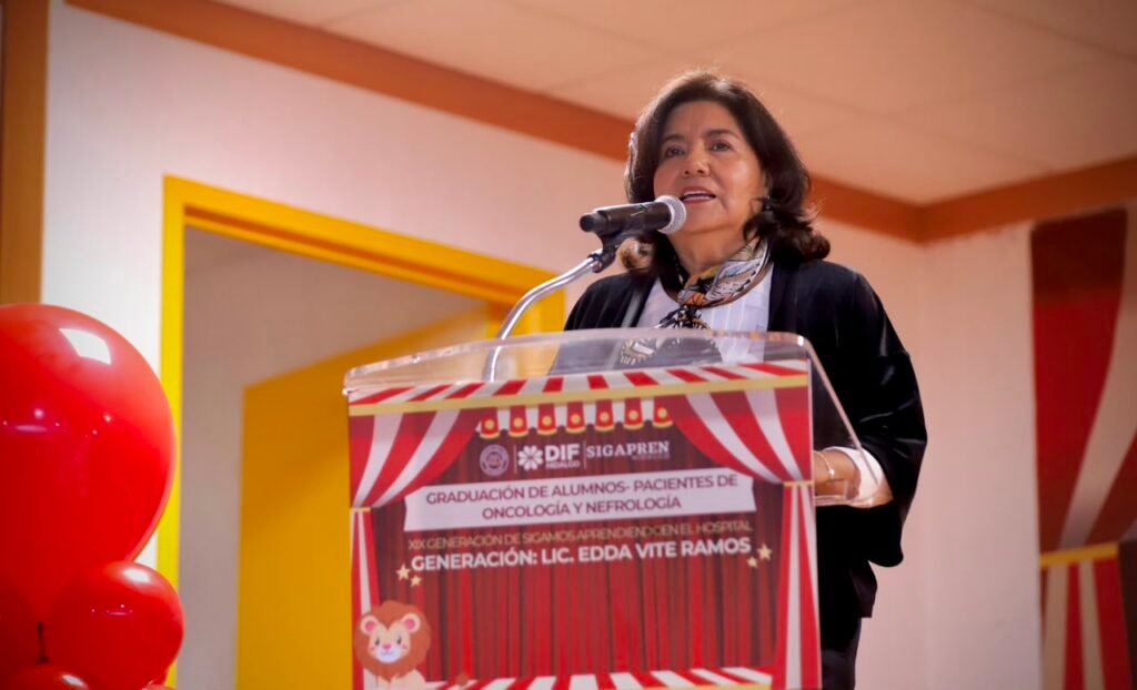 33 niños se gradúan desde el hospital: estudiaron mientras recibían tratamiento médico en el DIF Hidalgo