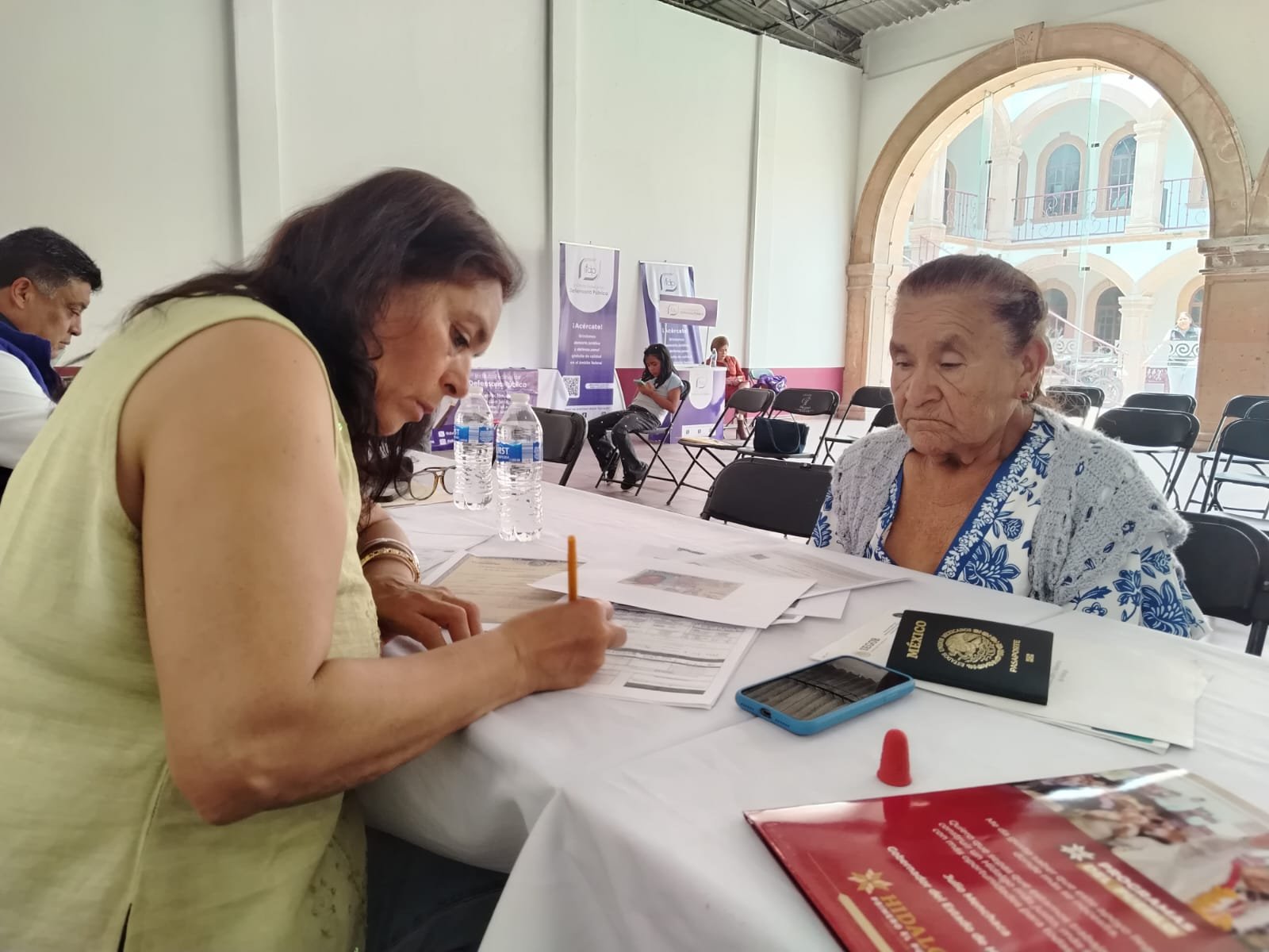 Acerca Sebiso beneficios a migrantes y sus familias en Ajacuba