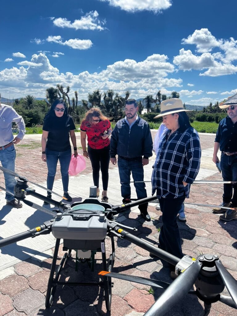 CONALEP HIDALGO Y SEMARNATH PRESENTAN EL PROYECTO AGROFLY ANTE LASECRETARÍA DE AGRICULTURA Y DESARROLLO RURAL DEL GOBIERNO DE MÉXICO