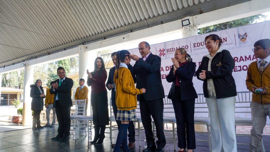 SEPH beneficia a más de 28 mil estudiantes de Hidalgo con programa de salud visual