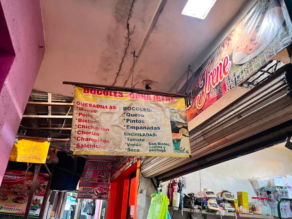 Incremento en insumos eleva costos para vendedores de antojitos.