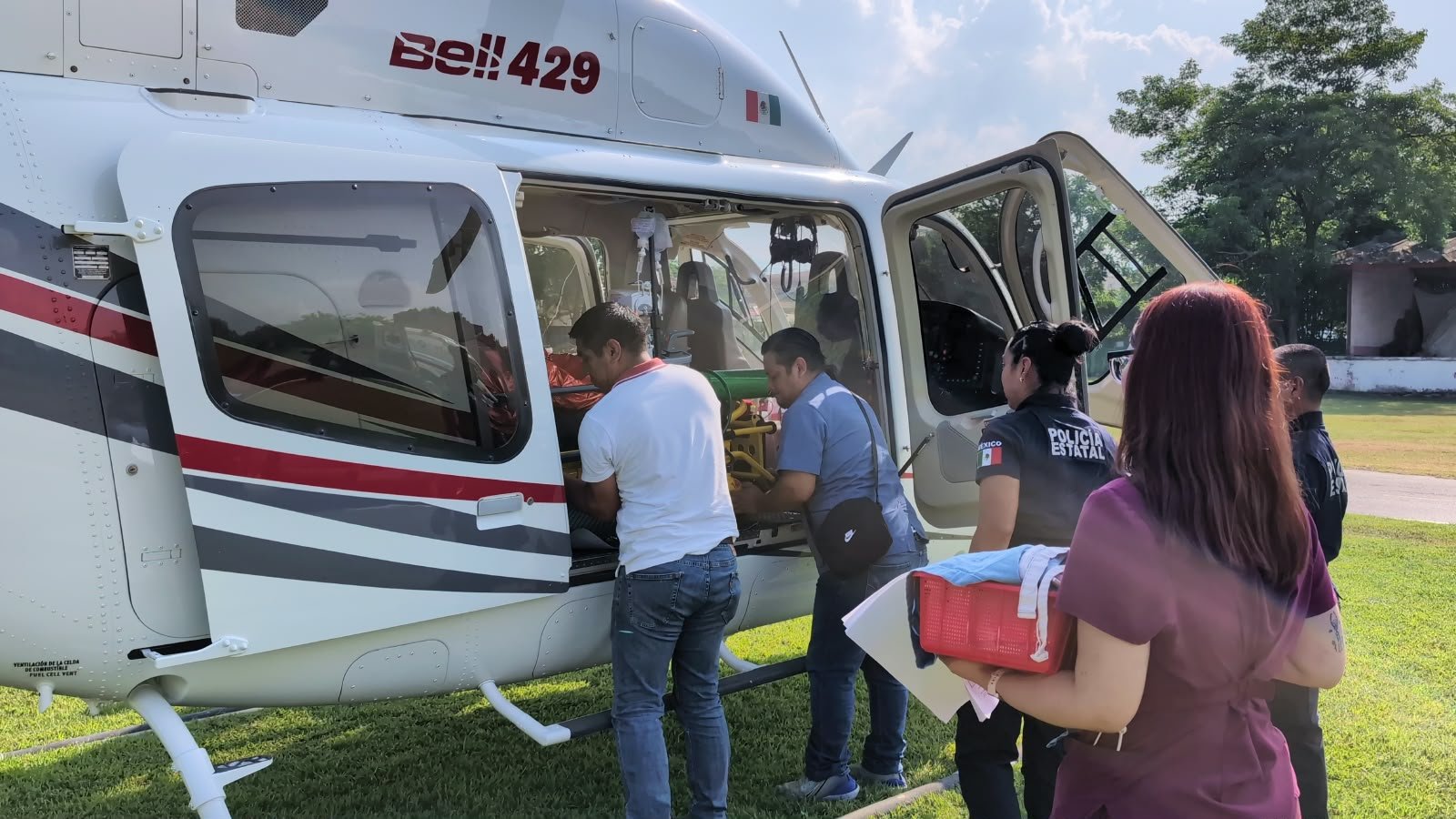 Gobierno de Hidalgo trasladó vía aérea a bebé de cinco meses de Huejutla al Hospital del Niño DIF