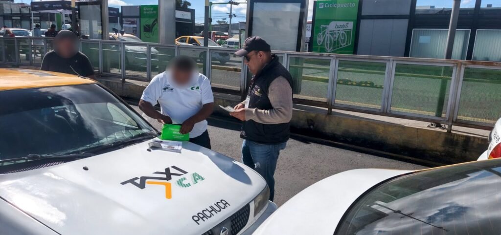 Semot inicia operativos para vigilar nuevas tarifas de taxis en Pachuca y Mineral de la Reforma