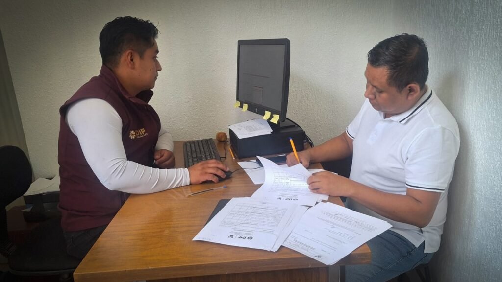 Trabajo en equipo entre DIF Hidalgo y DIF Huehuetla amplía apoyos para grupos prioritarios